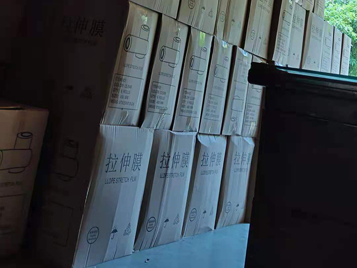 貨(huò)物車間(jian)