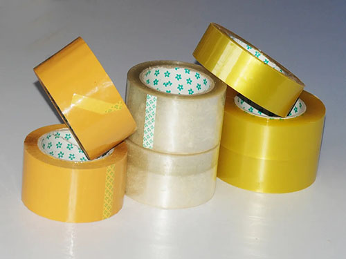 膠帶(dai)上的粘着劑(jì)是怎麽形成(cheng)的